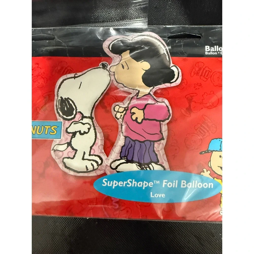 Anagram Peanuts Snoopy Lucy Love SuperShape Foil Balloon 30x26 13381 Red